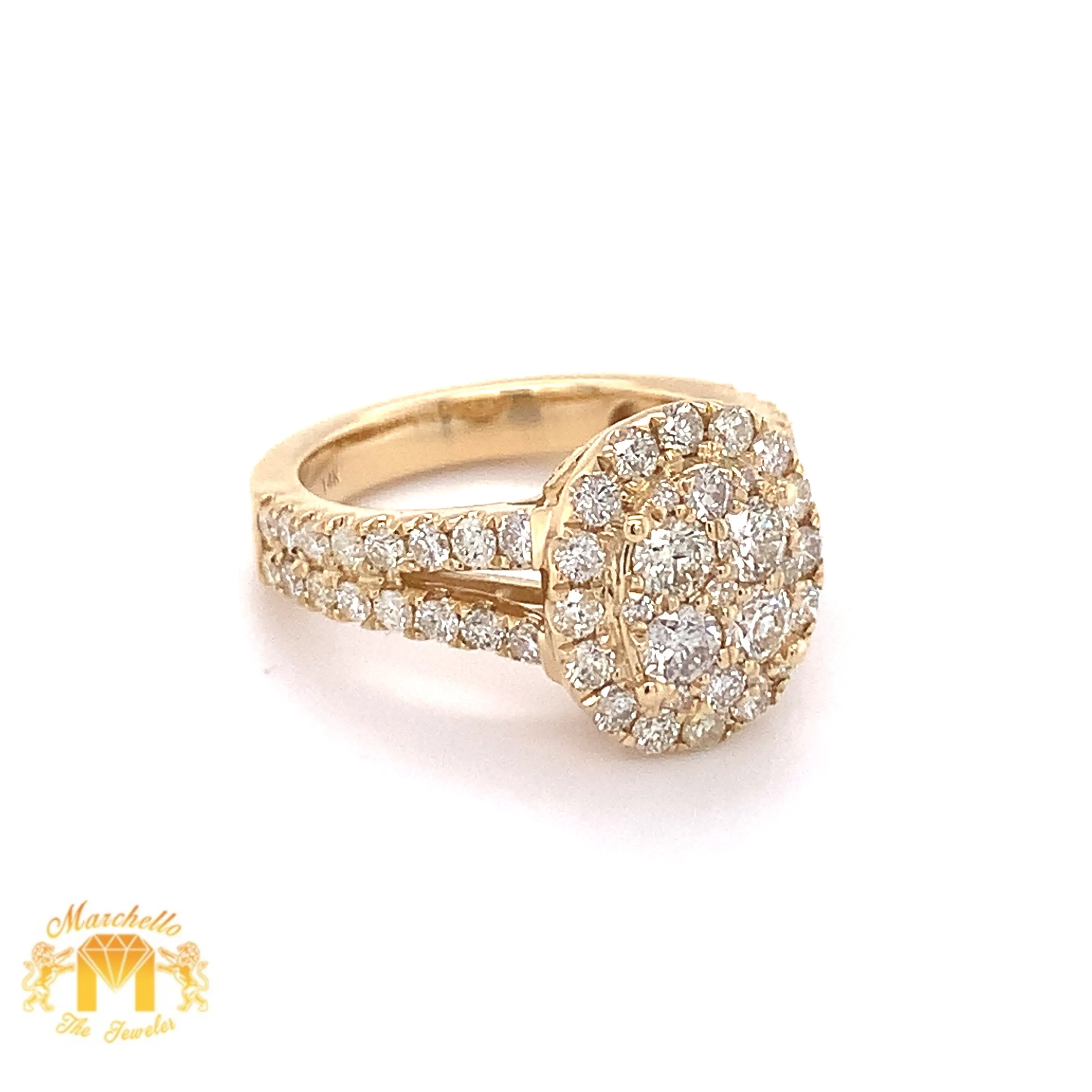 14k Yellow Gold Ladies' Oval-shaped Diamond Ring (split shank)