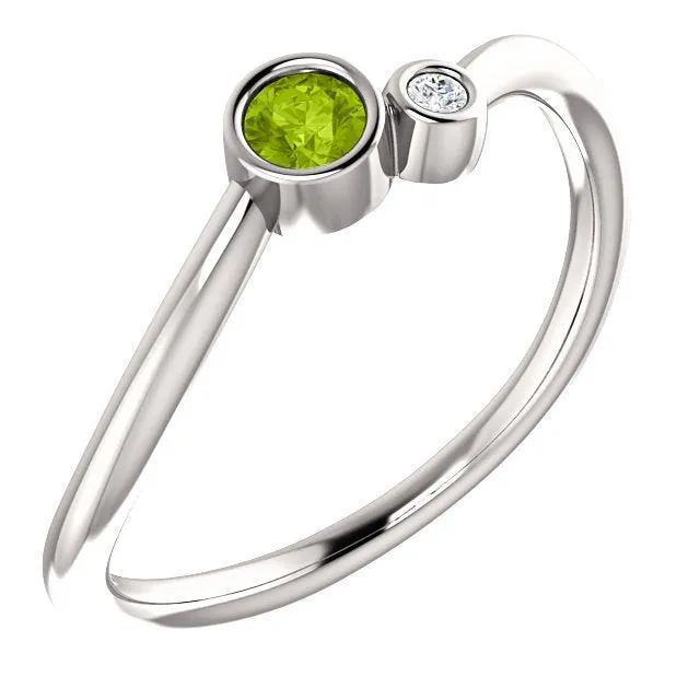 14KT GOLD 0.13 CT PERIDOT & 0.02 CTW DIAMOND BEZEL-SET 2 STONE RING