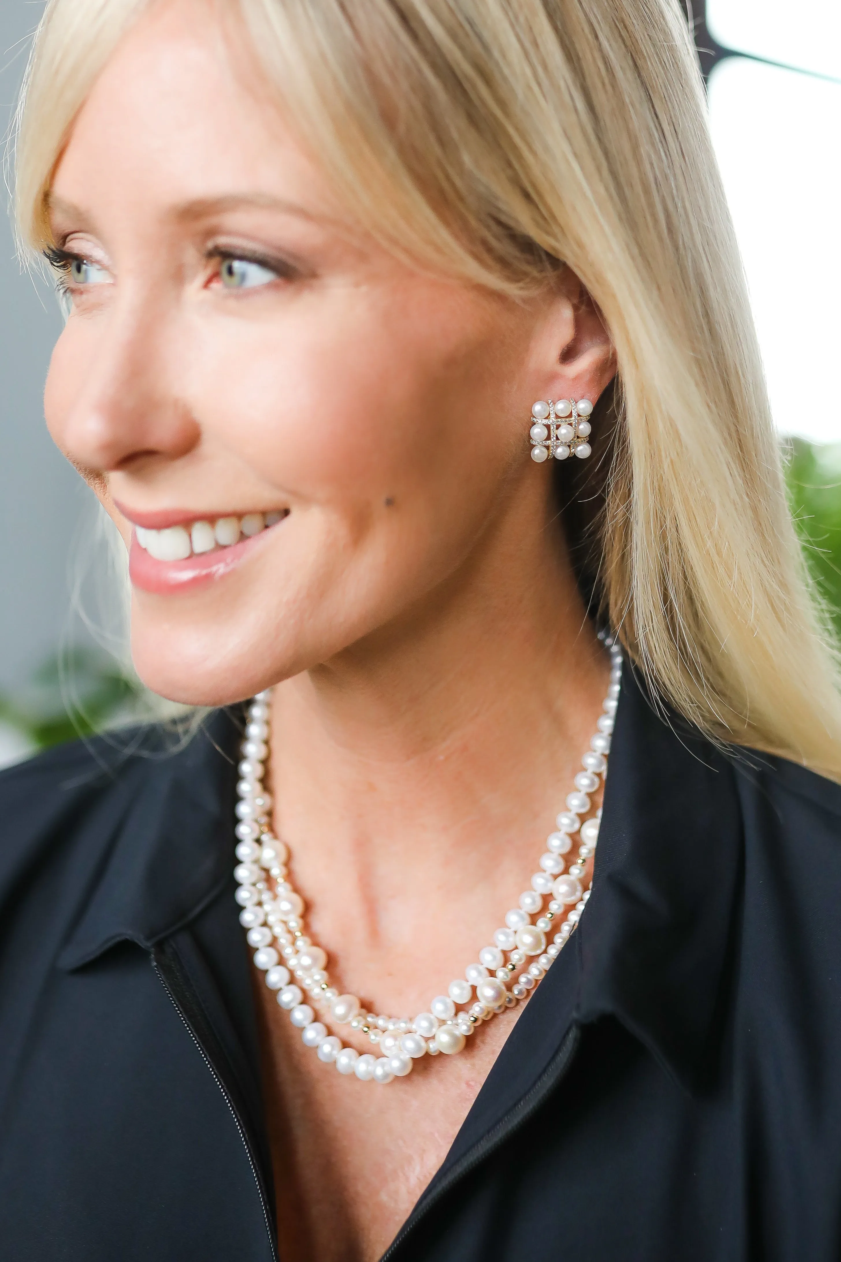 327-SQUARE-G | SQUARE CHECKERBOARD EARRINGS IN GOLD