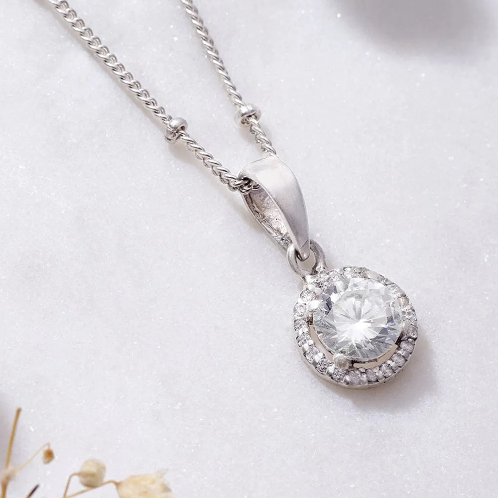 92.5 Silver White Zircon Loop Necklace