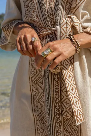 Ancestral Signet Ring - Rose quartz