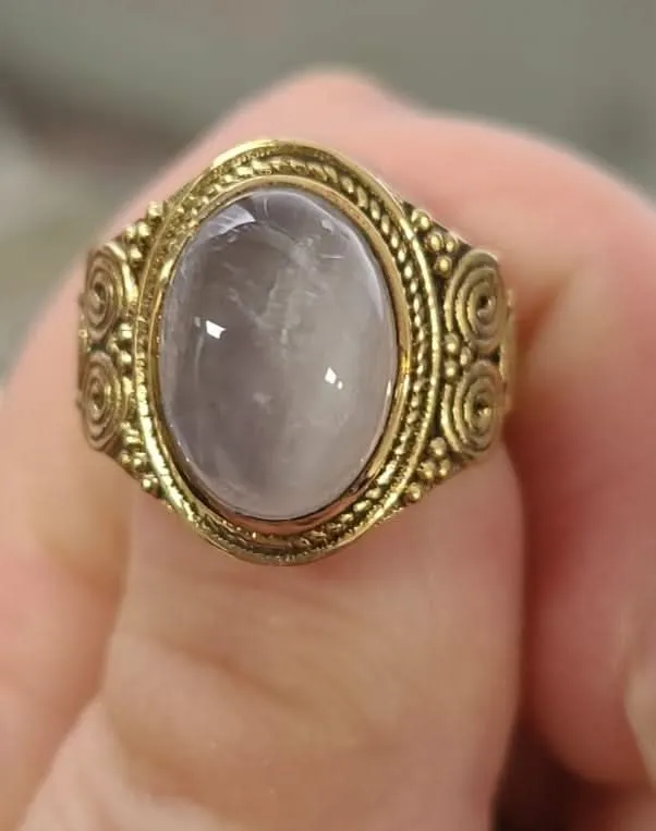Ancestral Signet Ring - Rose quartz