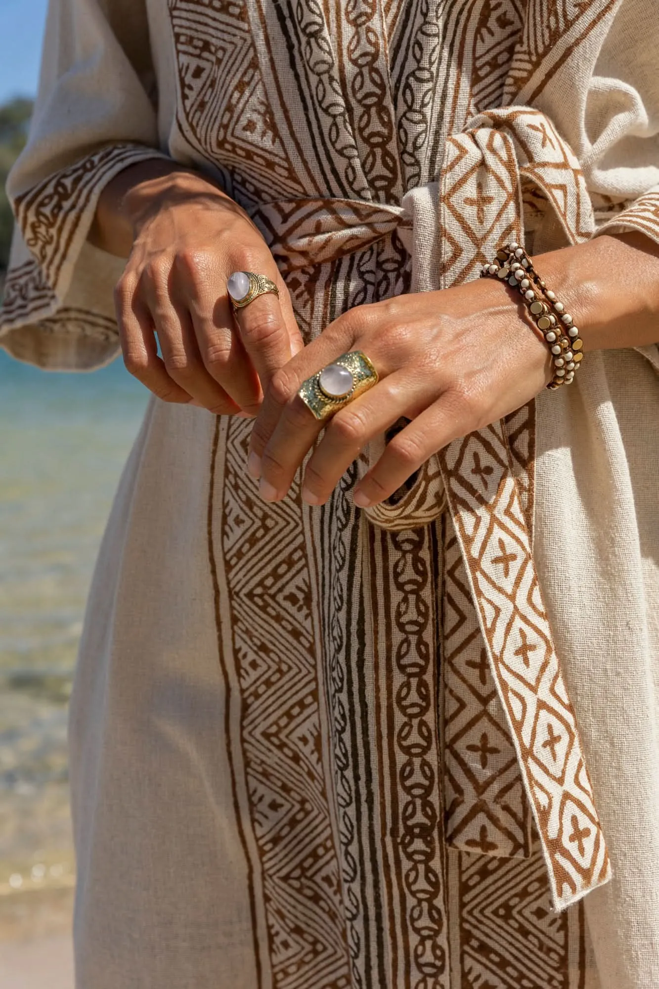 Ancestral Signet Ring - Rose quartz