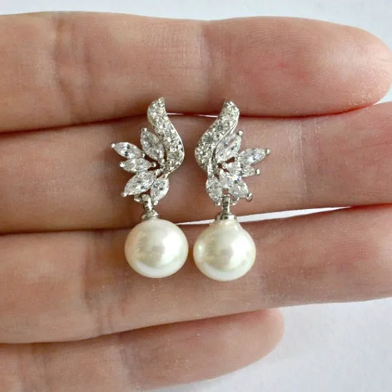Art Deco Cubic Zirconia Crystal Pearl Drop Bridal Earrings. CZ Pearl Wedding Earrings. Dangling Pearl Stud Earrings. Bridesmaid Earrings