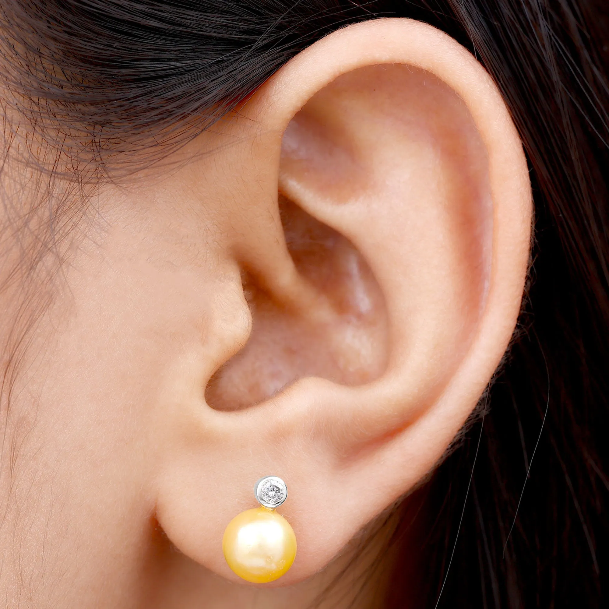 Bead Set South Sea Pearl Elegant Stud Earring with Diamond