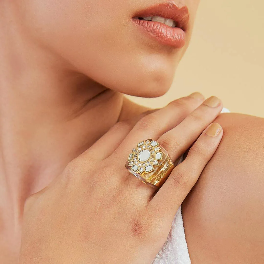 Borderless Mirror Icon Strip Resin Ring Gold