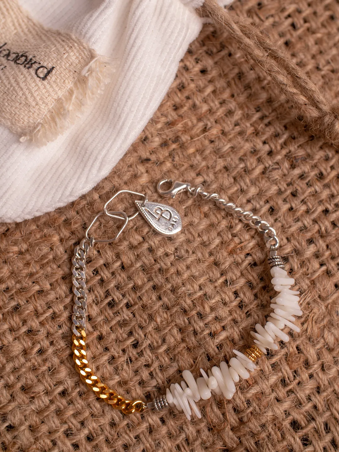 CORAL BRACELET