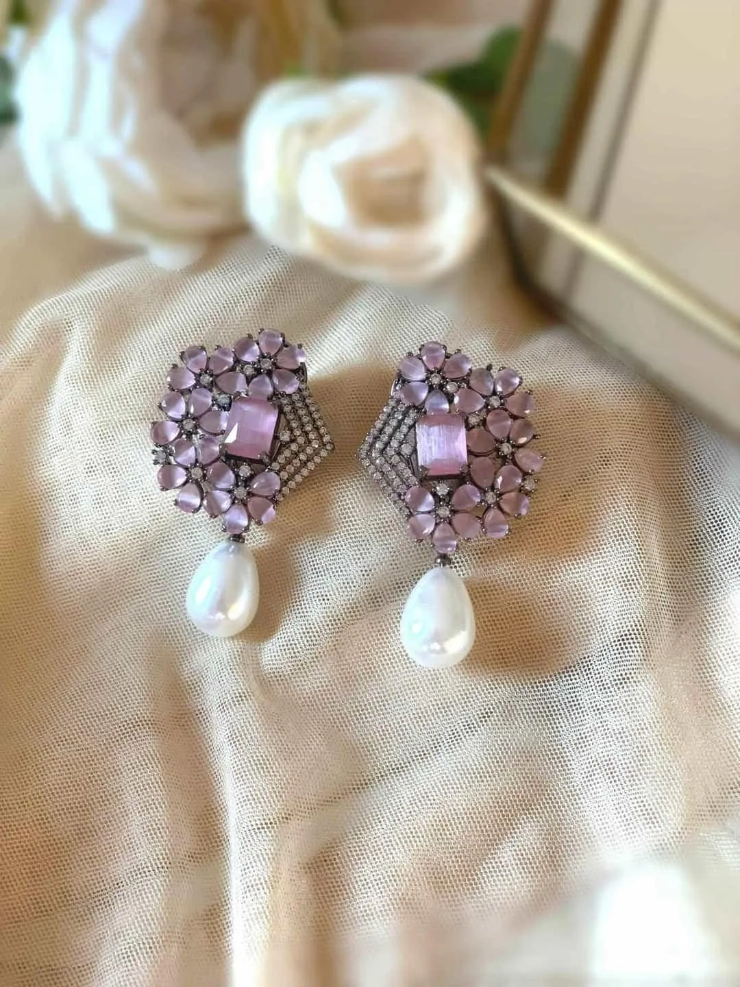 Crystal Pearl Harmony Earring