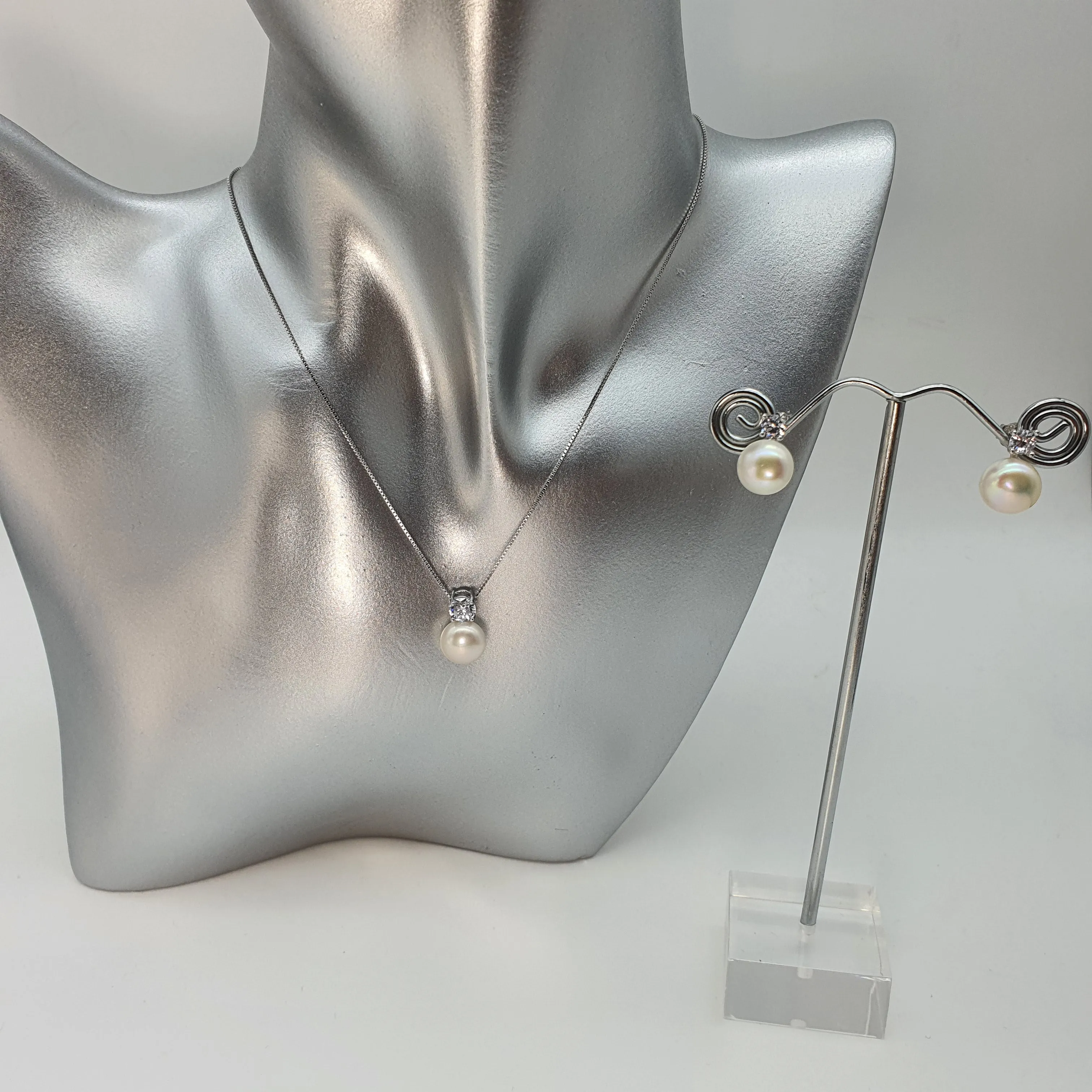Freshwater Cultured Pearl Queen Set, Sterling silver