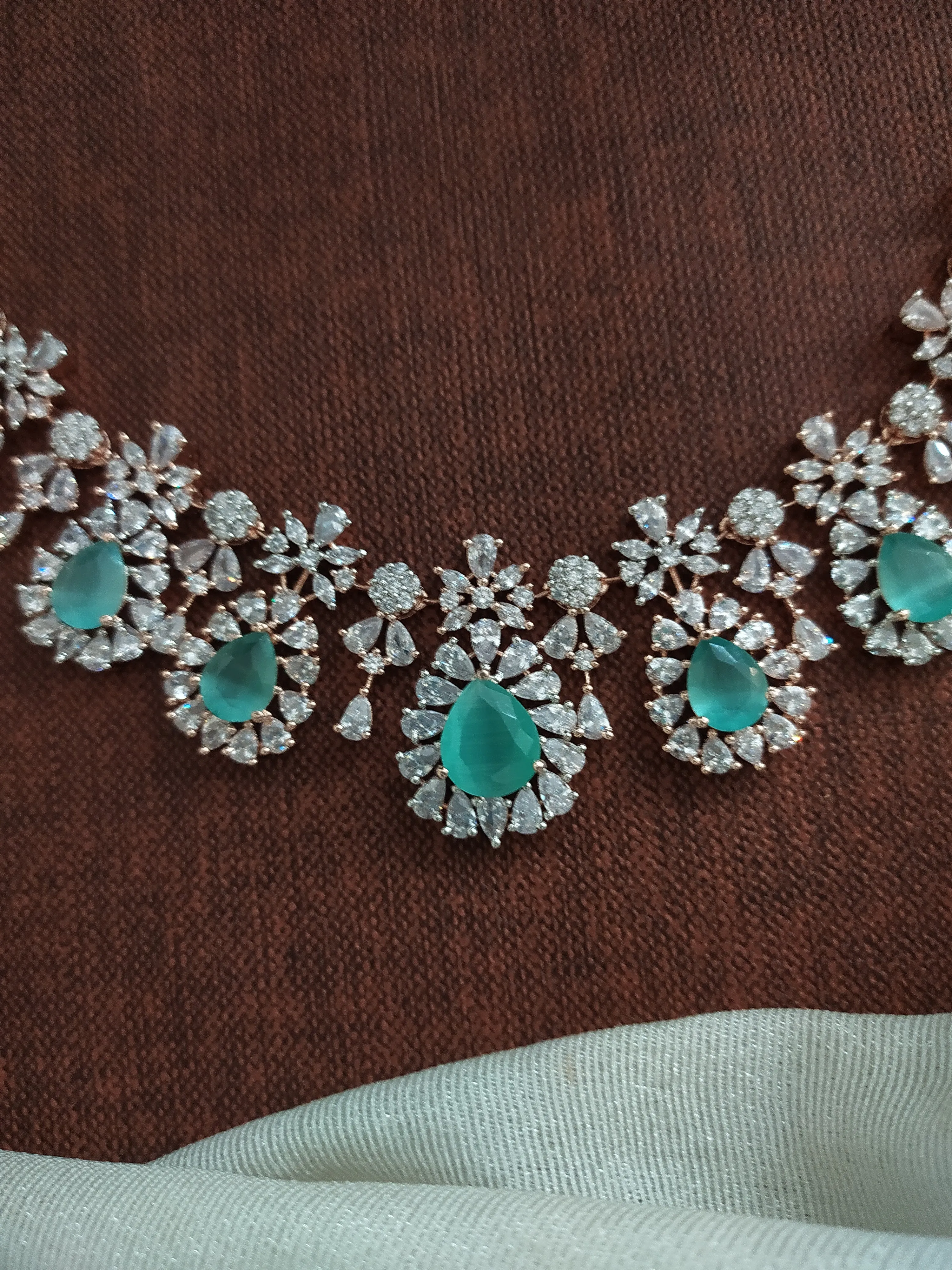 Rose-Gold Plated Beautiful Zircon Necklace Set