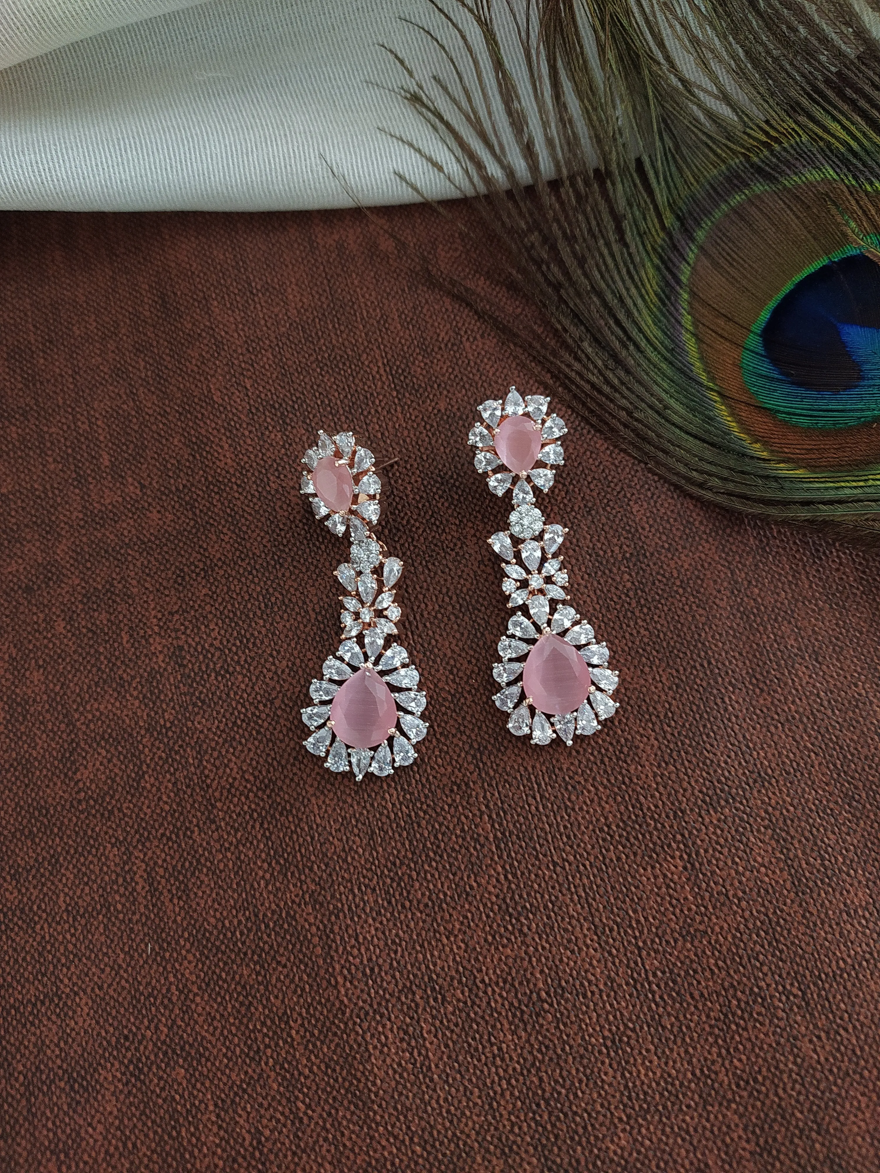 Rose-Gold Plated Beautiful Zircon Necklace Set
