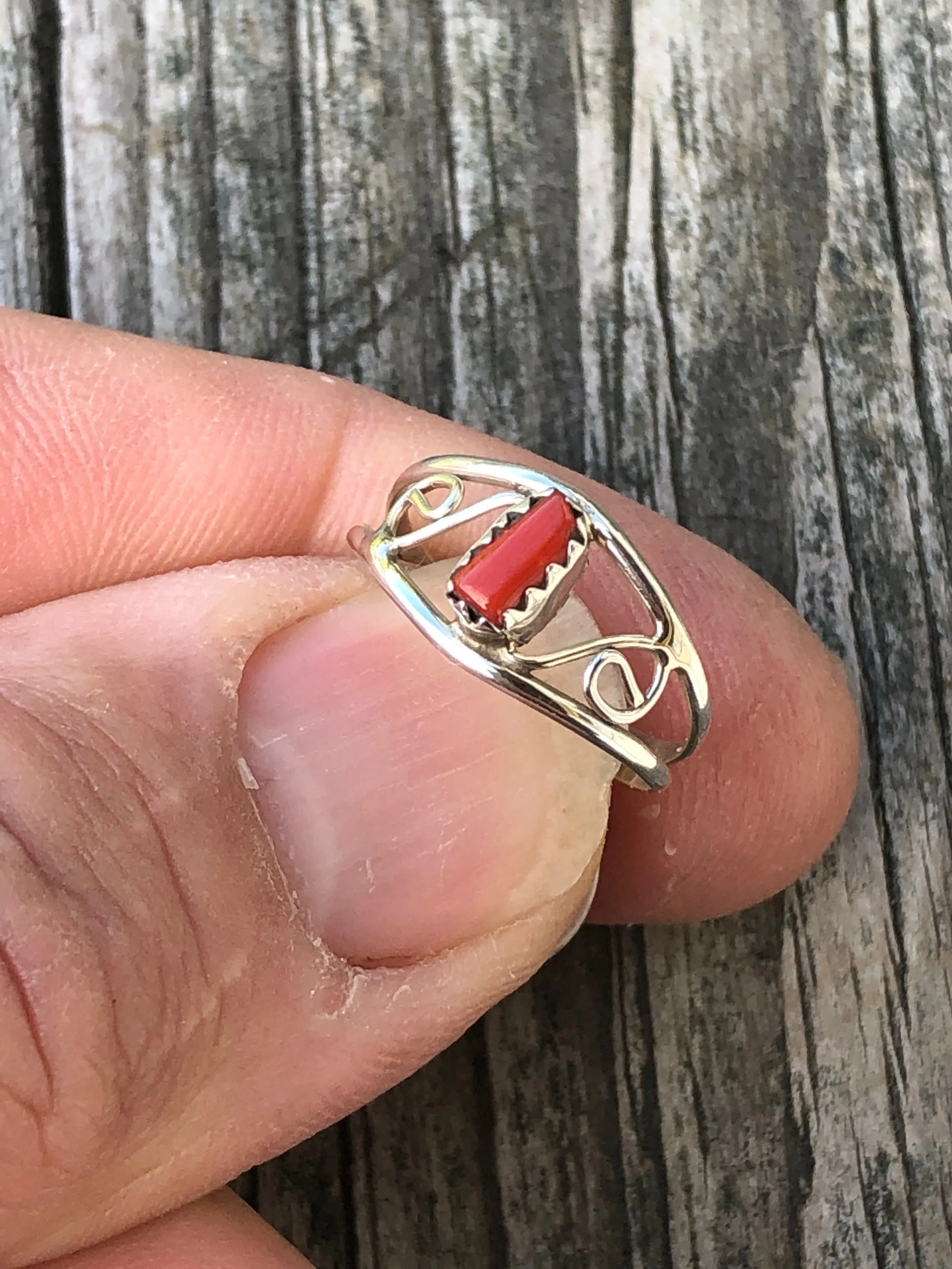 S Design Coral Navajo ring