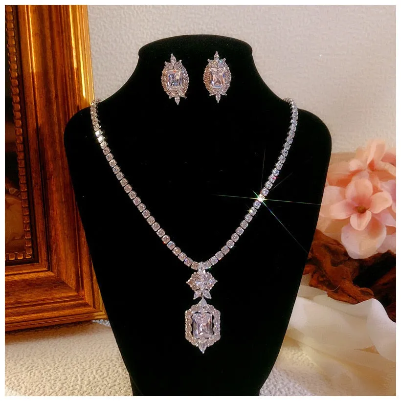 Splendid S925 Sterling Silver Cubic Zirconia Stud Earrings and Necklace Bridal Set