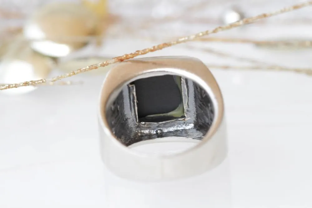 STATEMENT ONYX RING