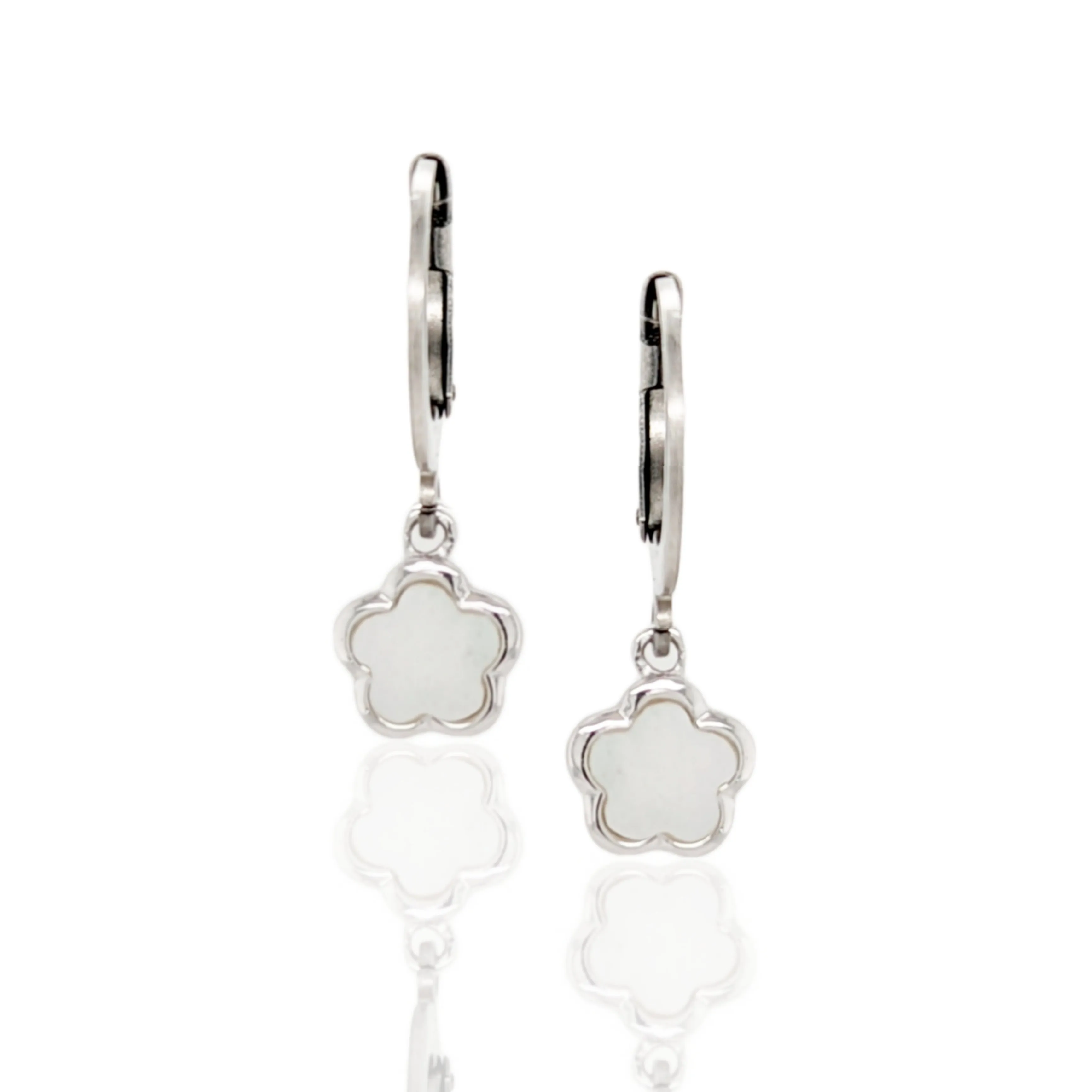 Surgical Steel Mother of Pearl Flowers Earrings on Leverback
