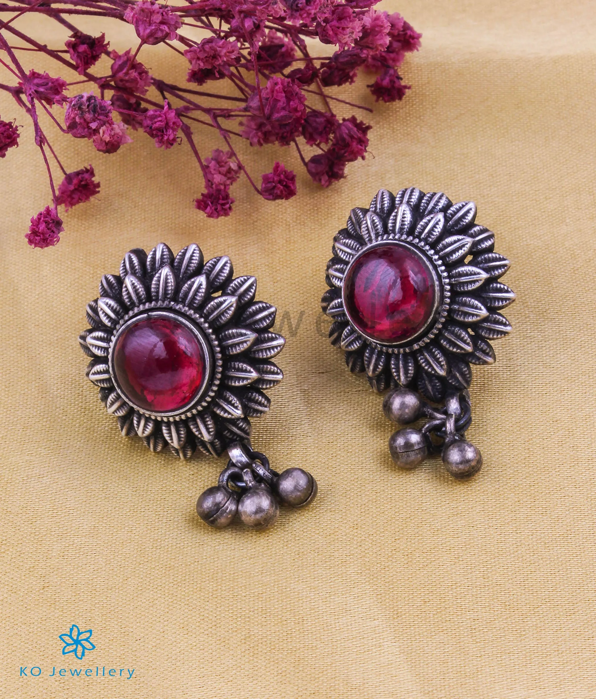 The Atyuha Silver Kolhapuri Saaj Necklace