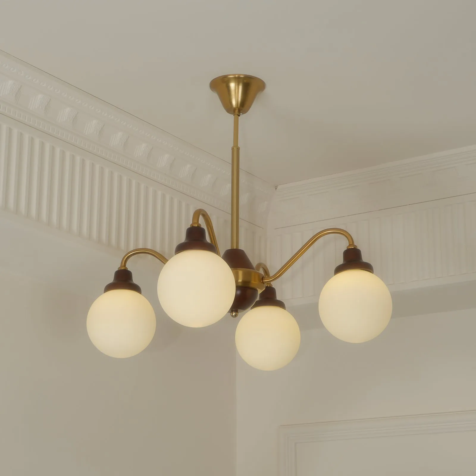 Tillary Retro Chandelier