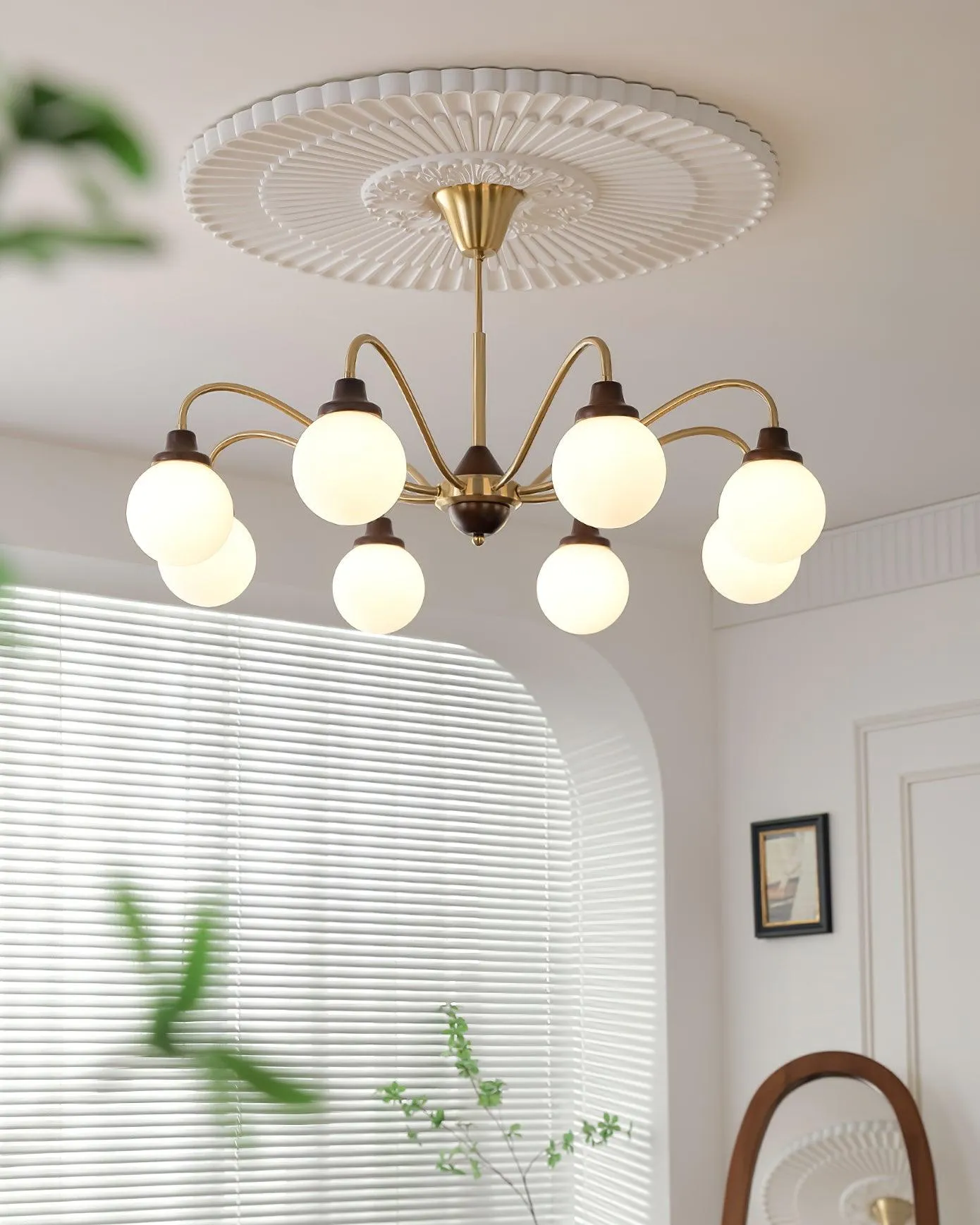 Tillary Retro Chandelier